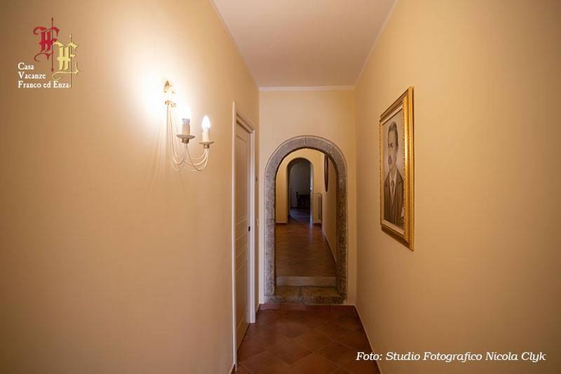 Casa Vacanze - Franco Ed Enza Bed & Breakfast San Gregorio Magno Екстериор снимка