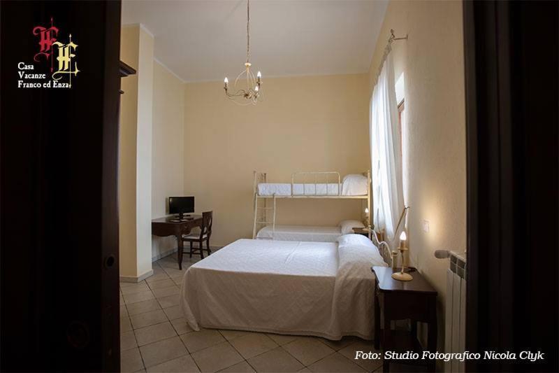 Casa Vacanze - Franco Ed Enza Bed & Breakfast San Gregorio Magno Екстериор снимка