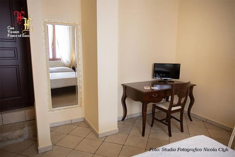 Casa Vacanze - Franco Ed Enza Bed & Breakfast San Gregorio Magno Екстериор снимка